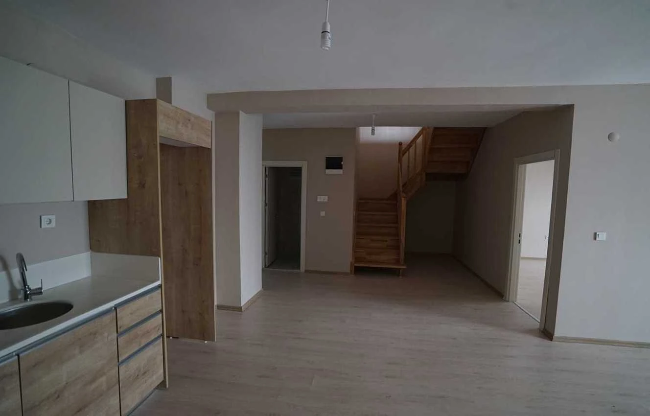 housebind Инвестиционный проект у моря Чинарджик /Ялова