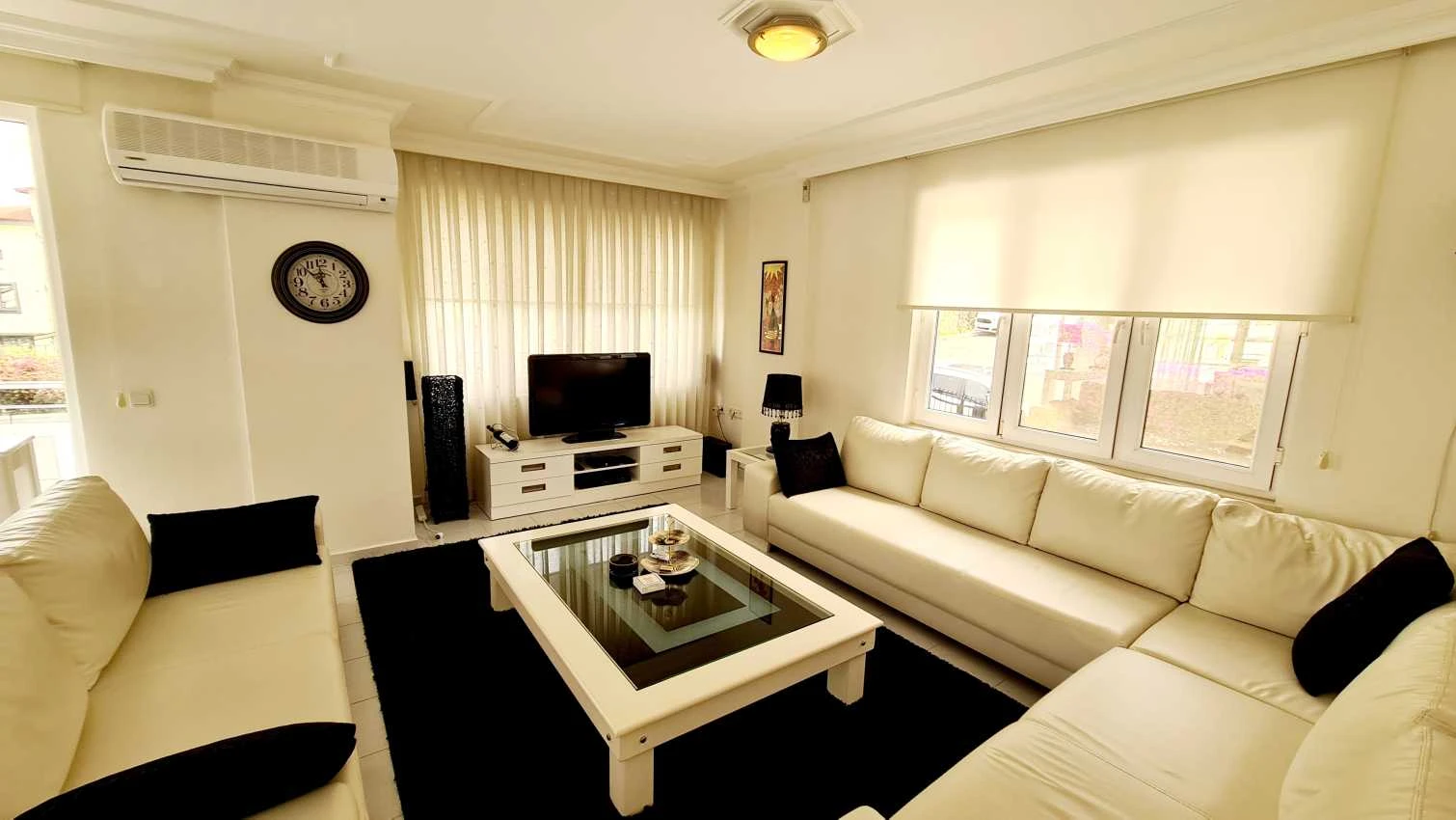 housebind Представляем виллу с тремя квартирами 3 + 1 в Кестель/Аланья