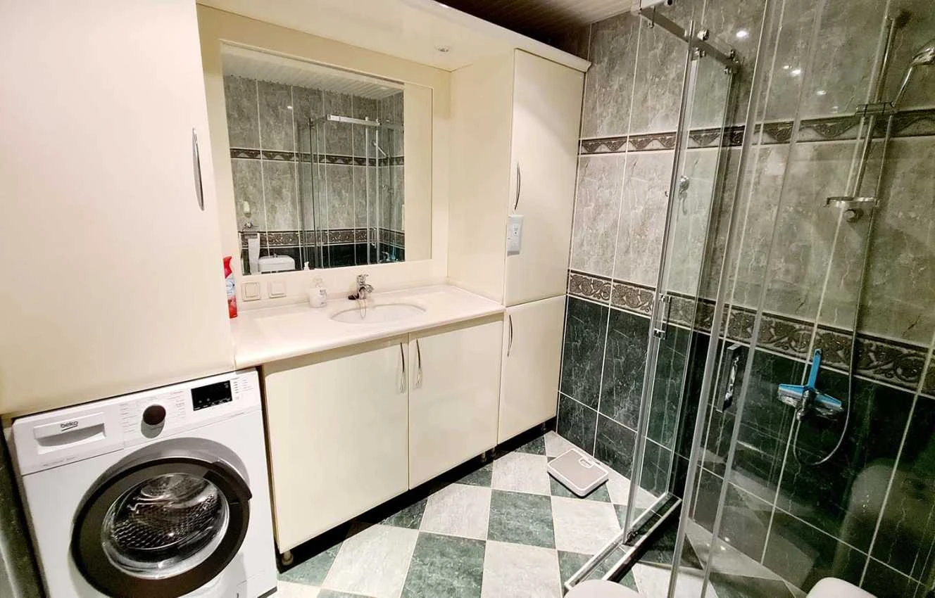 housebind Представляем виллу с тремя квартирами 3 + 1 в Кестель/Аланья