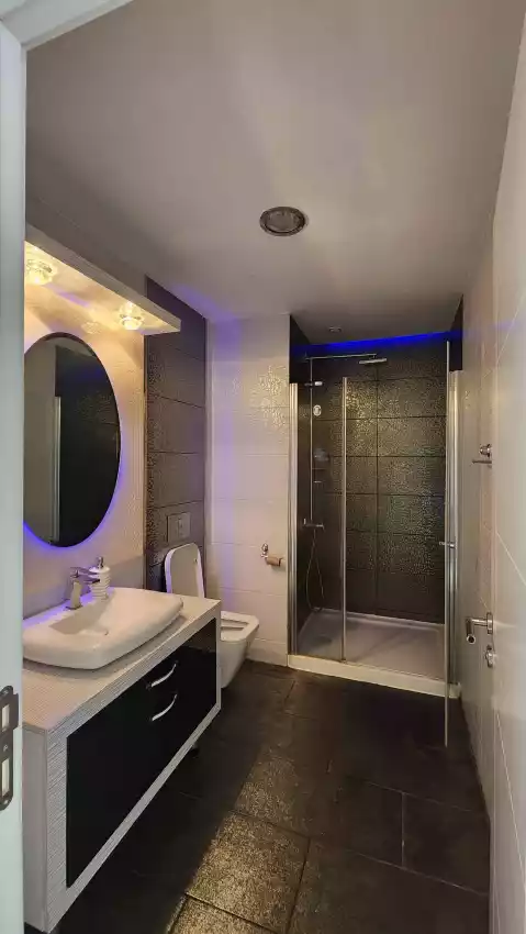 housebind Квартира 1 + 1 с мебелью в шикарном комплексе в Махмутлар/Алания