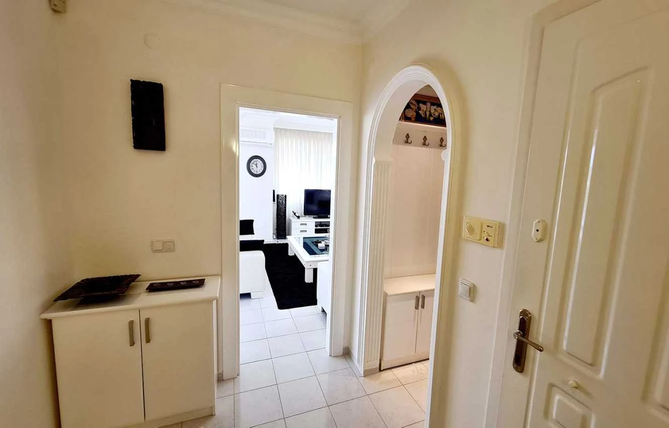 housebind Представляем виллу с тремя квартирами 3 + 1 в Кестель/Аланья