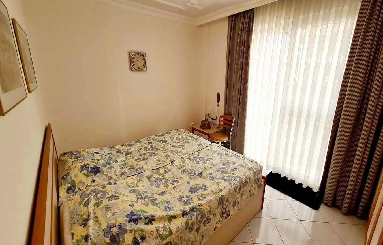 housebind Представляем виллу с тремя квартирами 3 + 1 в Кестель/Аланья